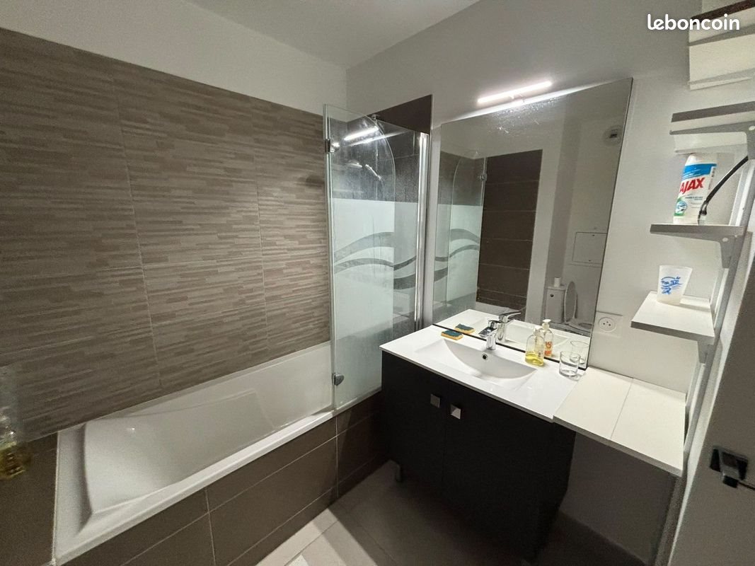 Appartement à louer, 79m², Nanterre