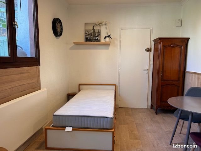 Appartement à louer, 18m², Troyes