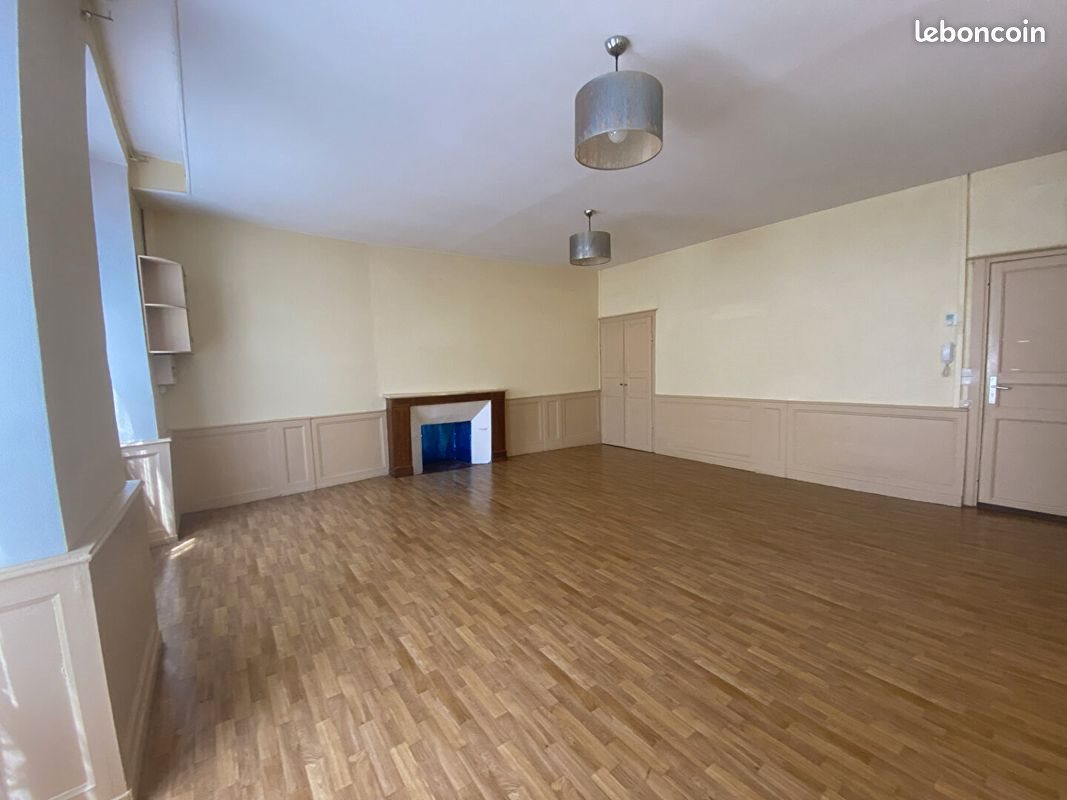 Appartement à louer, 98m², Dinan