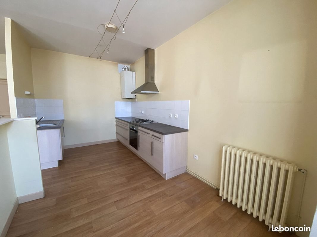 Appartement à louer, 98m², Dinan