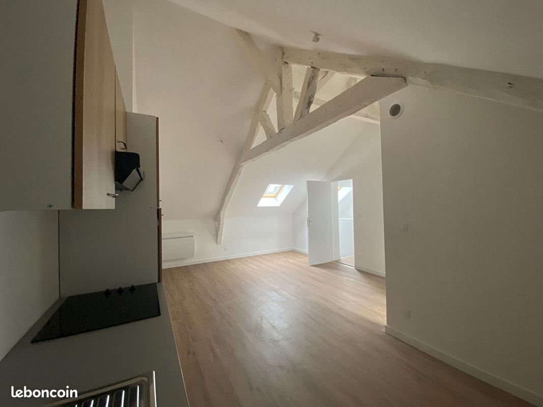 Appartement à louer, 25m², Saint-Méen-le-Grand
