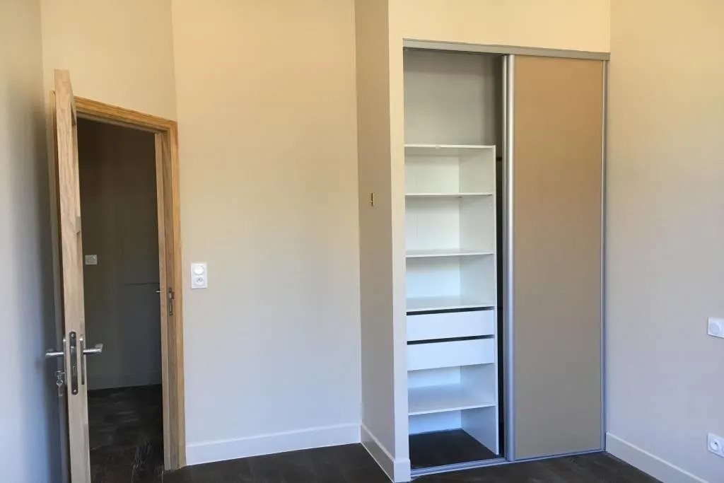 Appartement à louer, 63m², Bastia