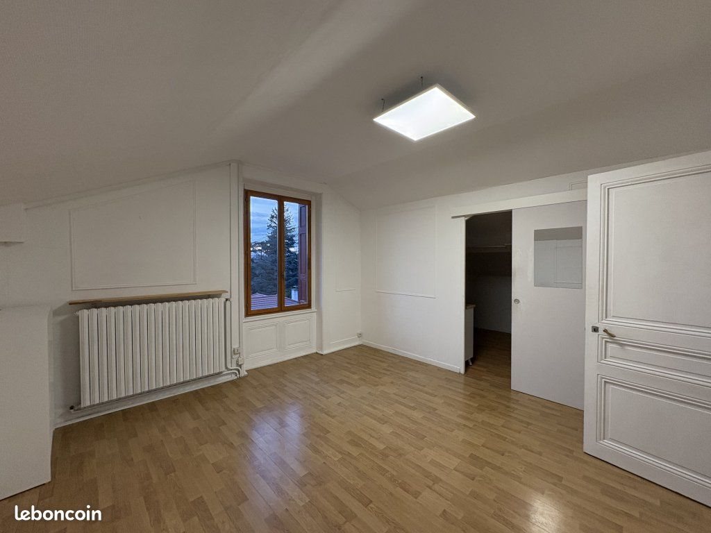 Appartement à louer, 40m², Saint-Priest-en-Jarez