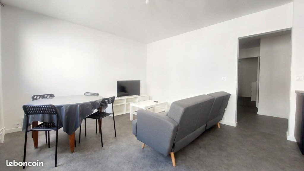 Appartement à louer, 48m², Saint-Etienne