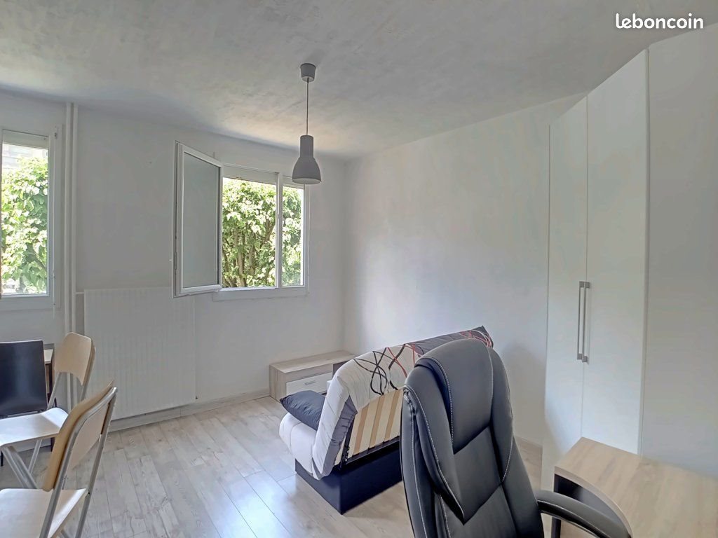 Appartement à louer, 31m², Saint-Etienne