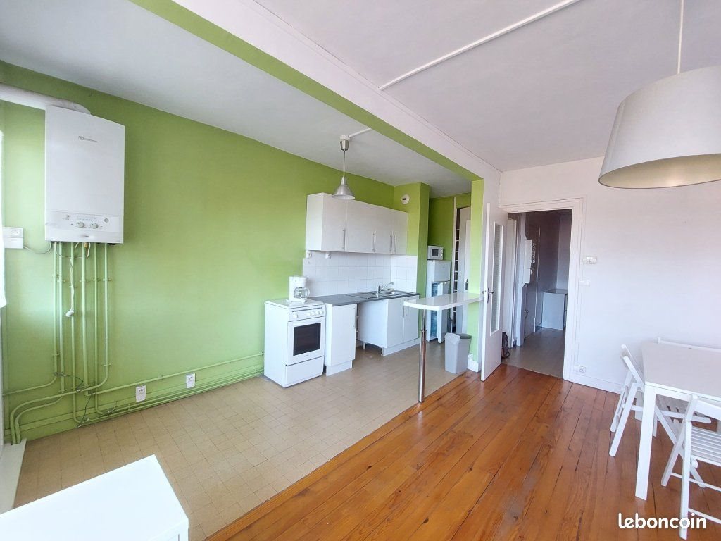 Appartement à louer, 49m², Saint-Etienne