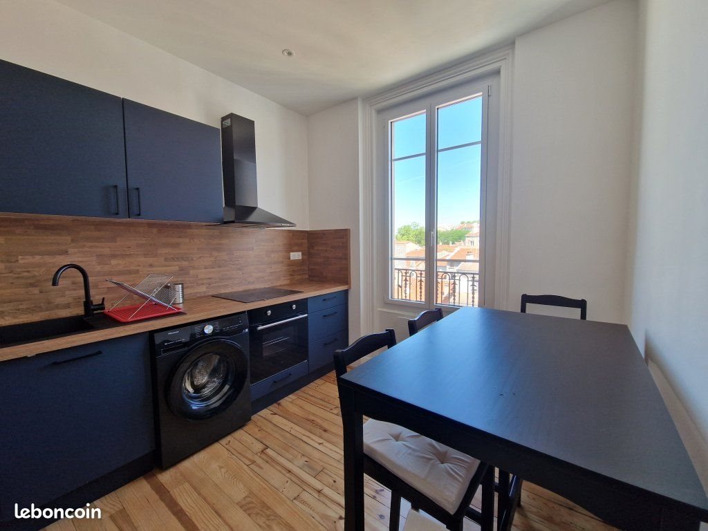 Appartement à louer, 41m², Saint-Étienne