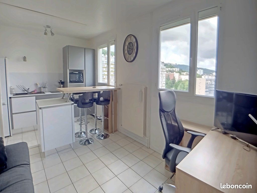 Appartement à louer, 37m², Saint-Etienne