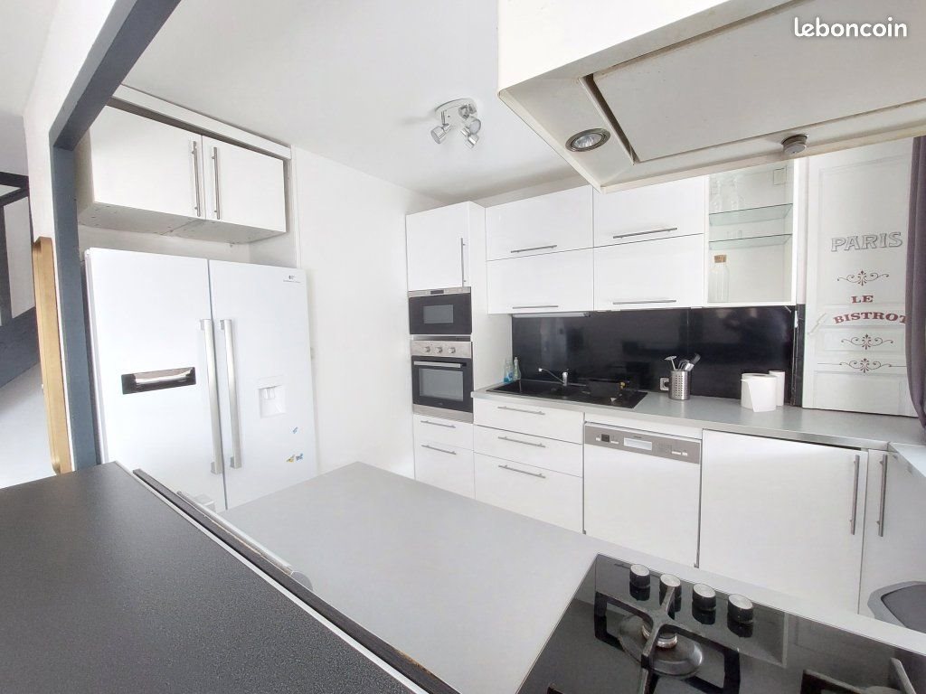 Appartement à louer, 84m², Saint-Etienne