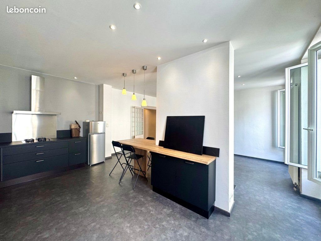 Appartement à louer, 114m², Saint-Étienne