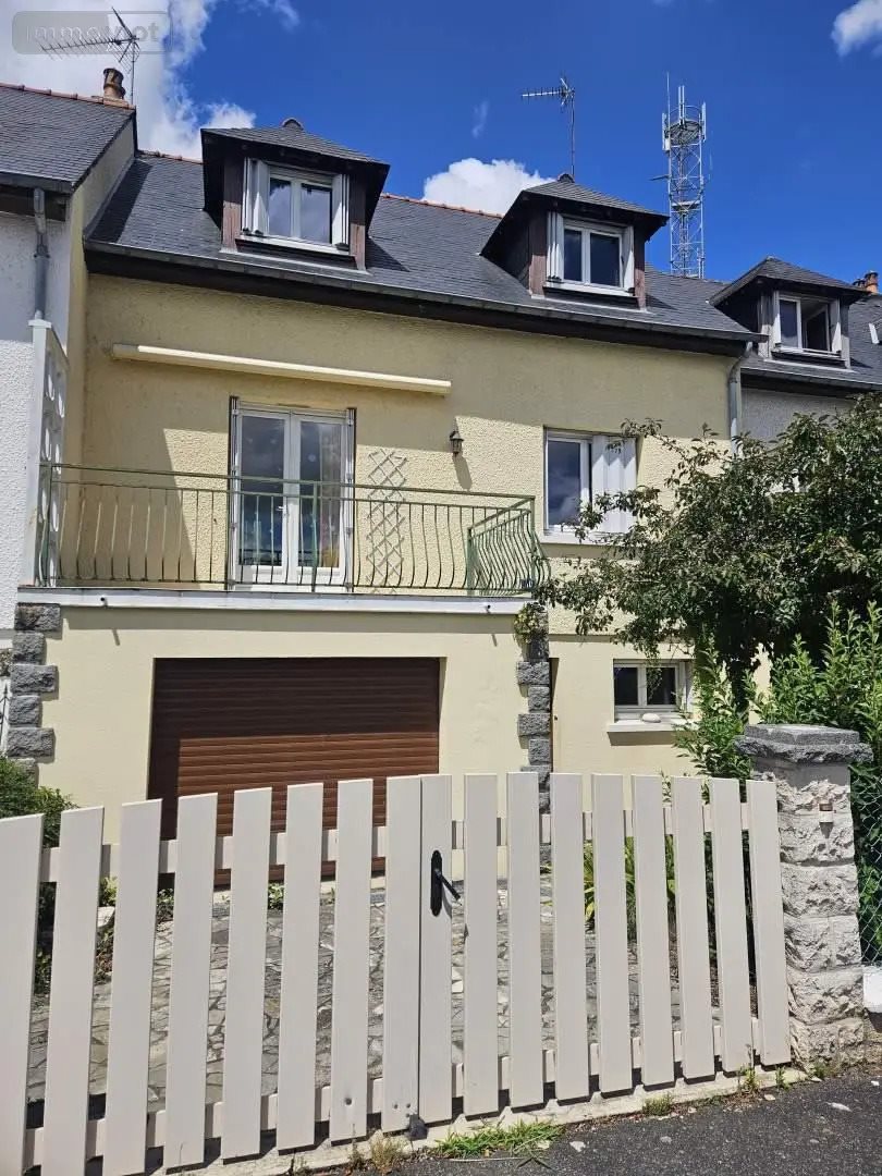 Maison à vendre, 118m², La Chartre-sur-le-Loir