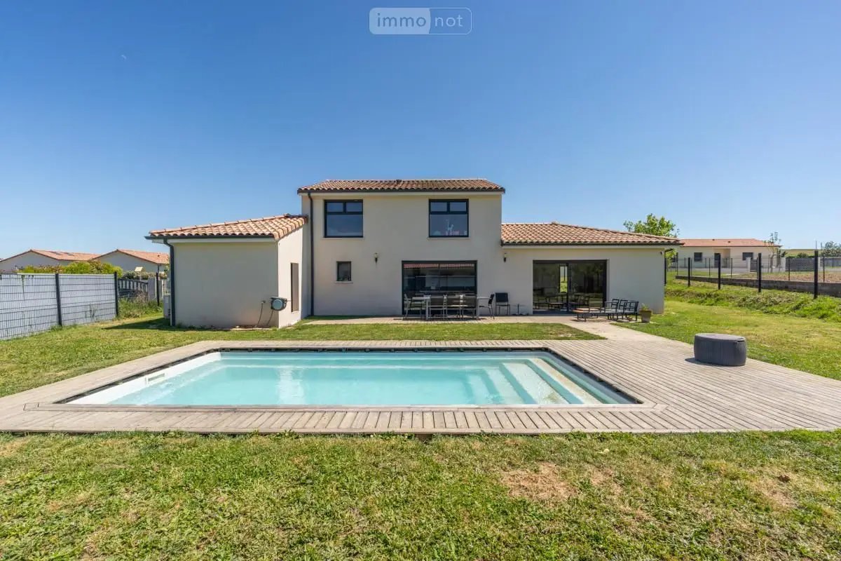 Maison à vendre, 124m², Ayguesvives
