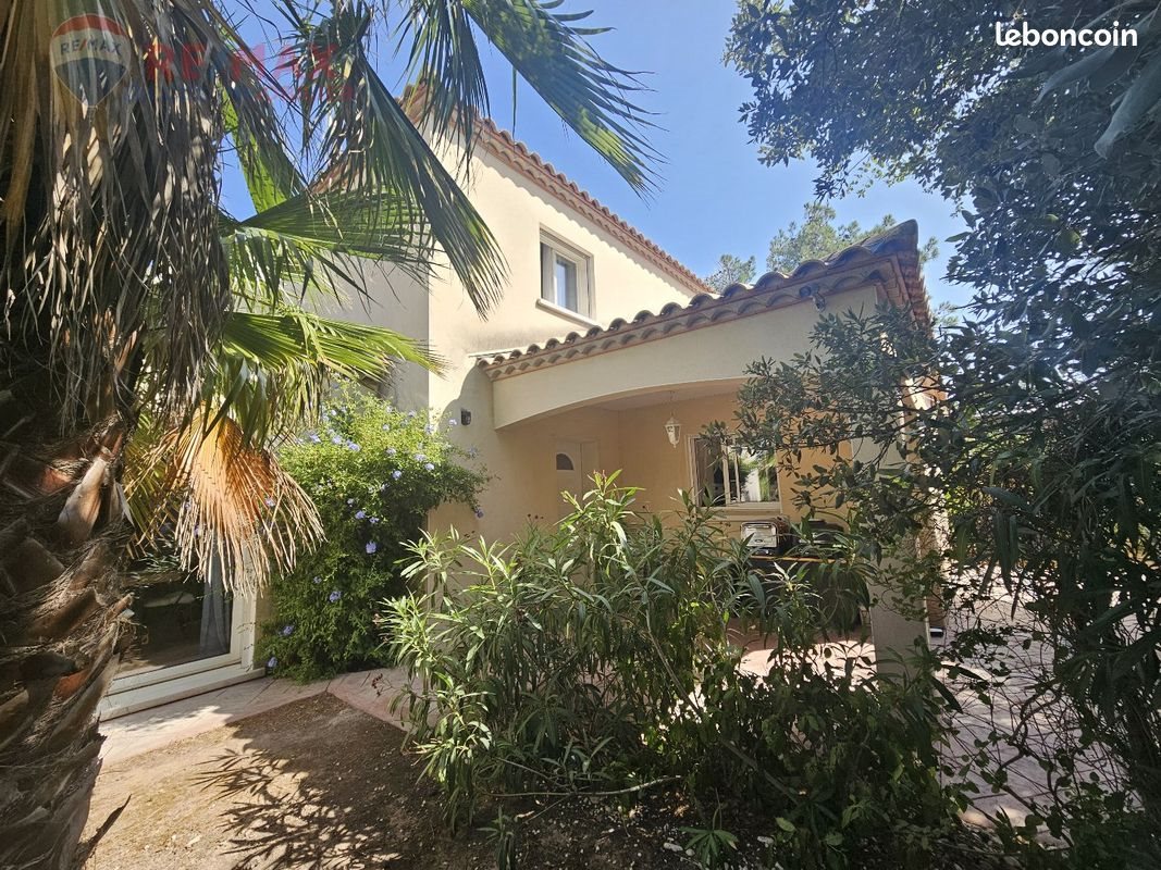 Maison à vendre, 148m², Moux