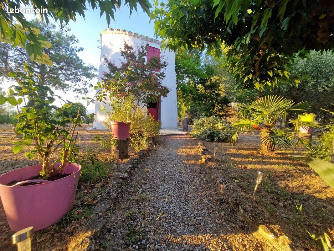Maison à vendre, 358m², Marseillette