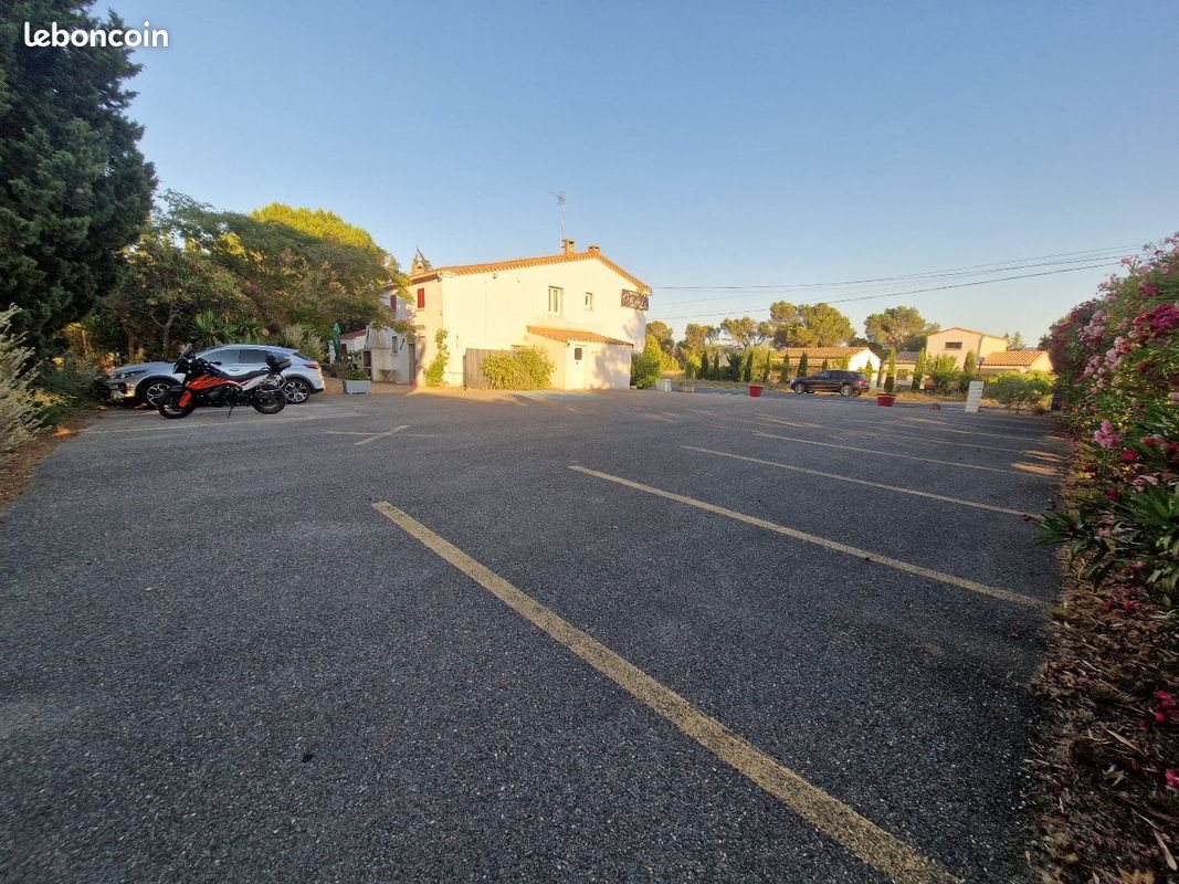 Maison à vendre, 358m², Marseillette