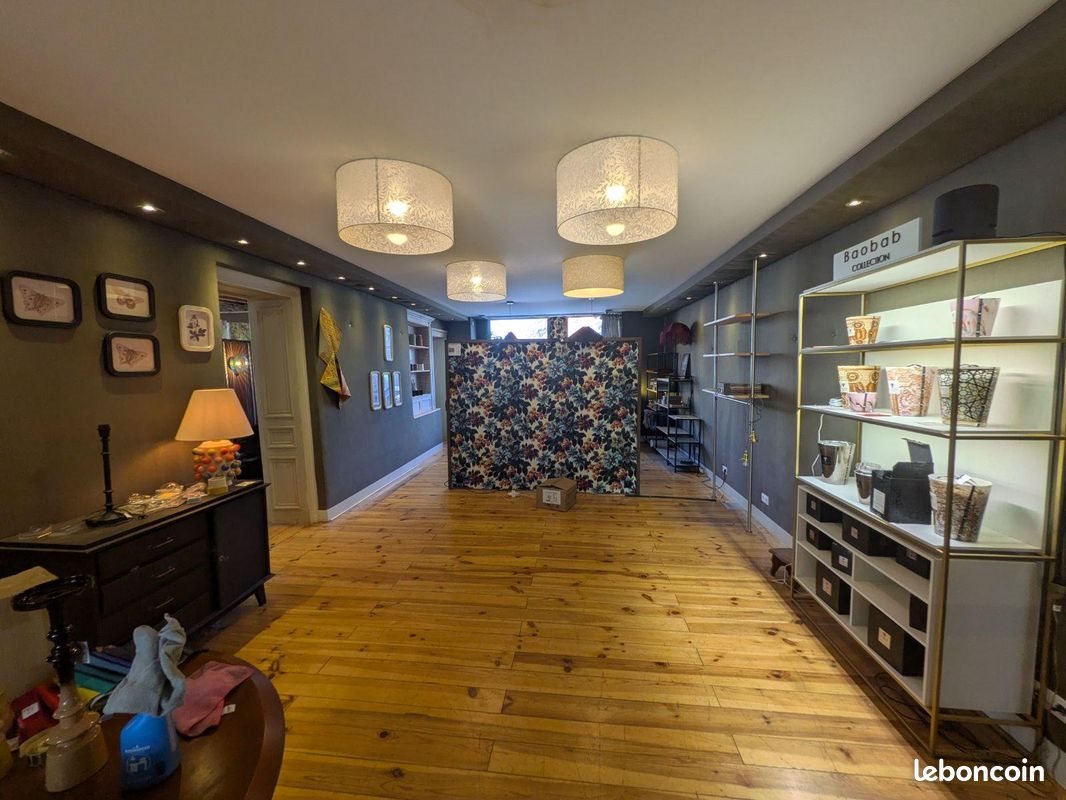 Maison à vendre, 265m², Cassel