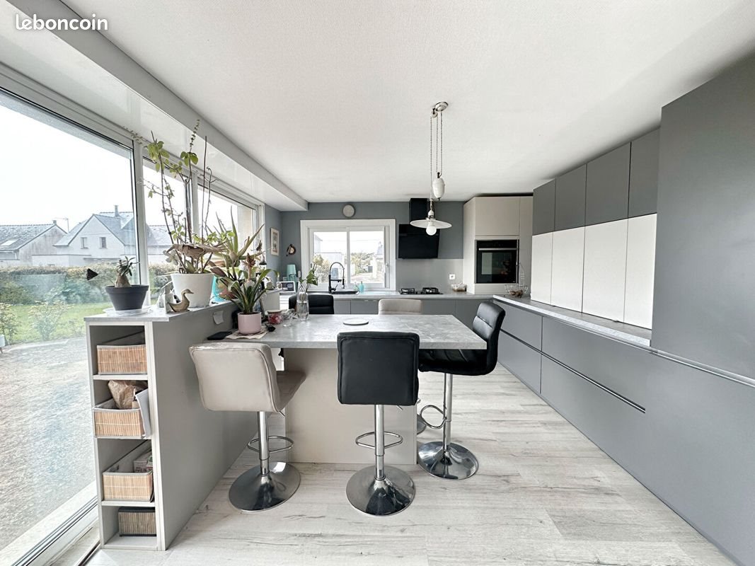 Maison à vendre, 240m², Ploemeur