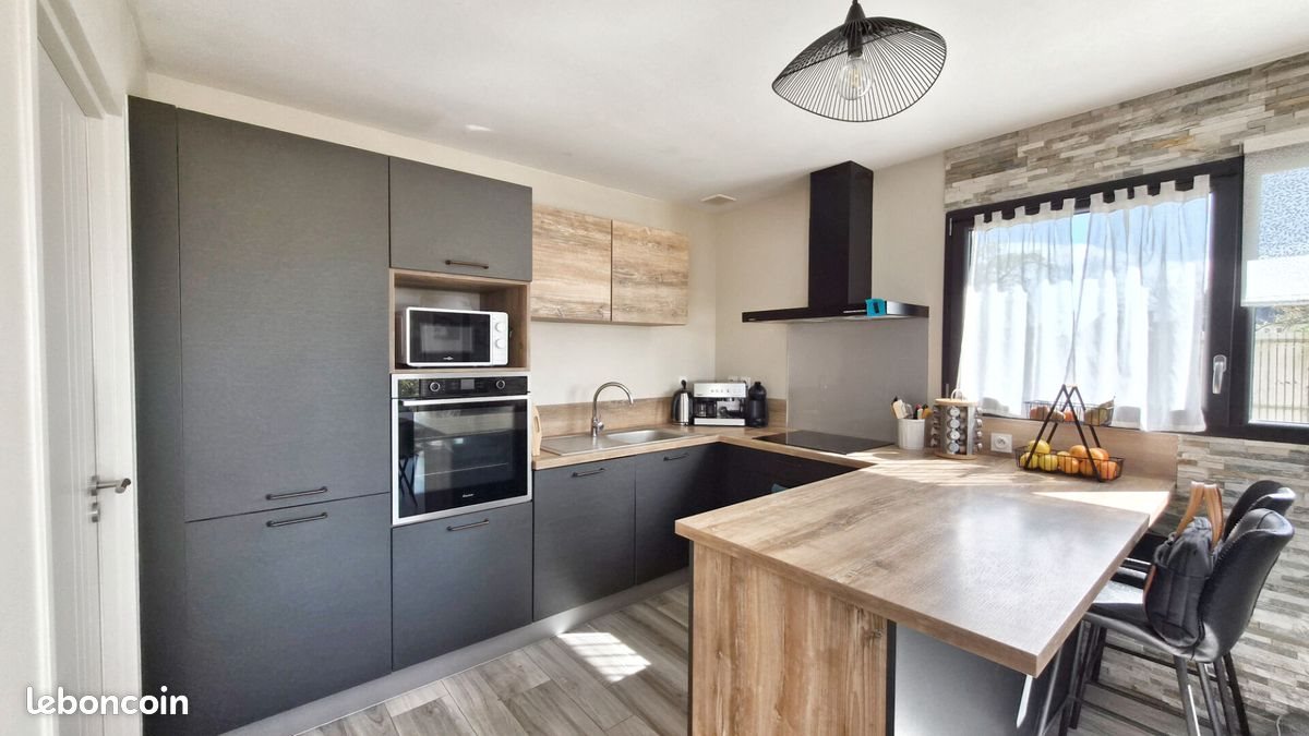 Maison à vendre, 114m², Cléguer