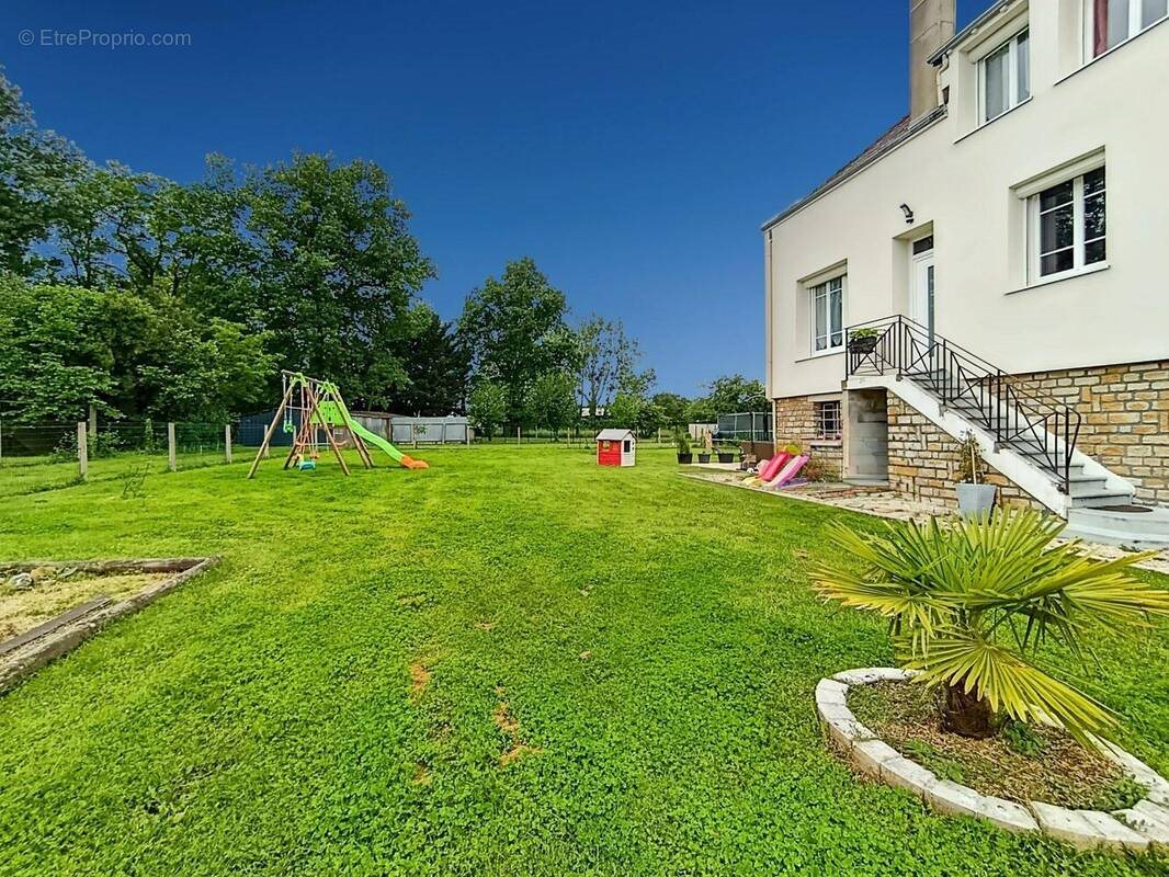 Maison à vendre, 100m², Selles-sur-Cher
