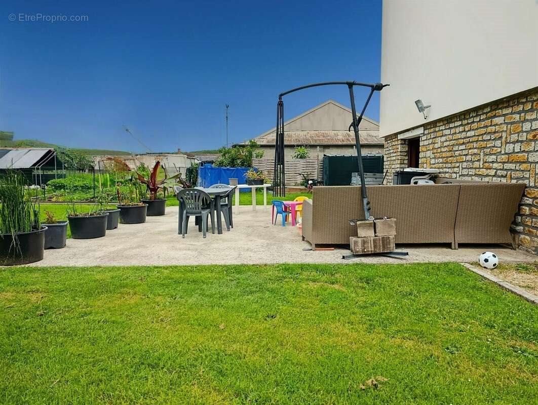 Maison à vendre, 100m², Selles-sur-Cher
