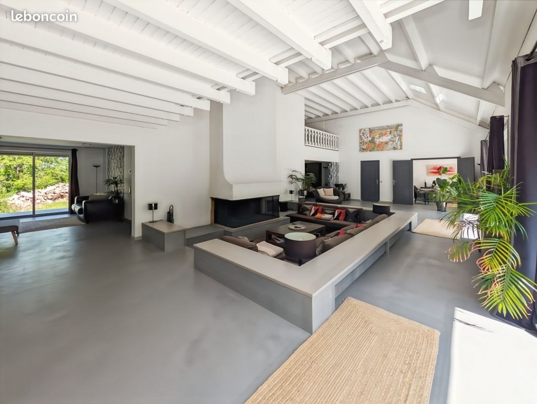 Maison à vendre, 580m², Chevreuse