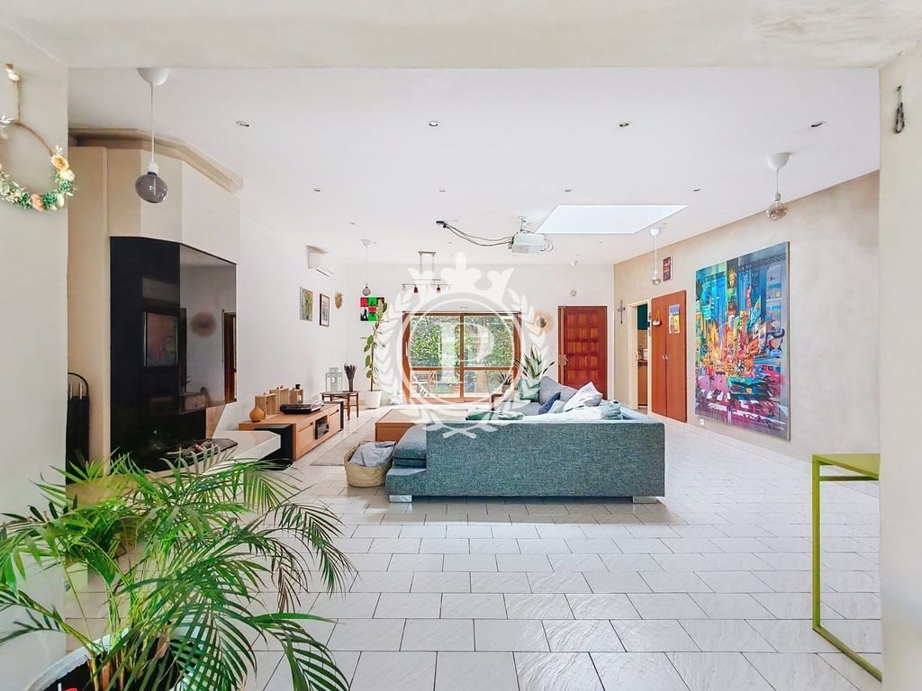 Maison à vendre, 235m², Bondy