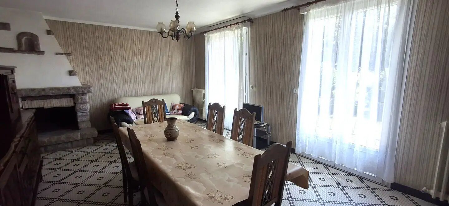 Maison à vendre, 131m², Saint-Jean-Brévelay