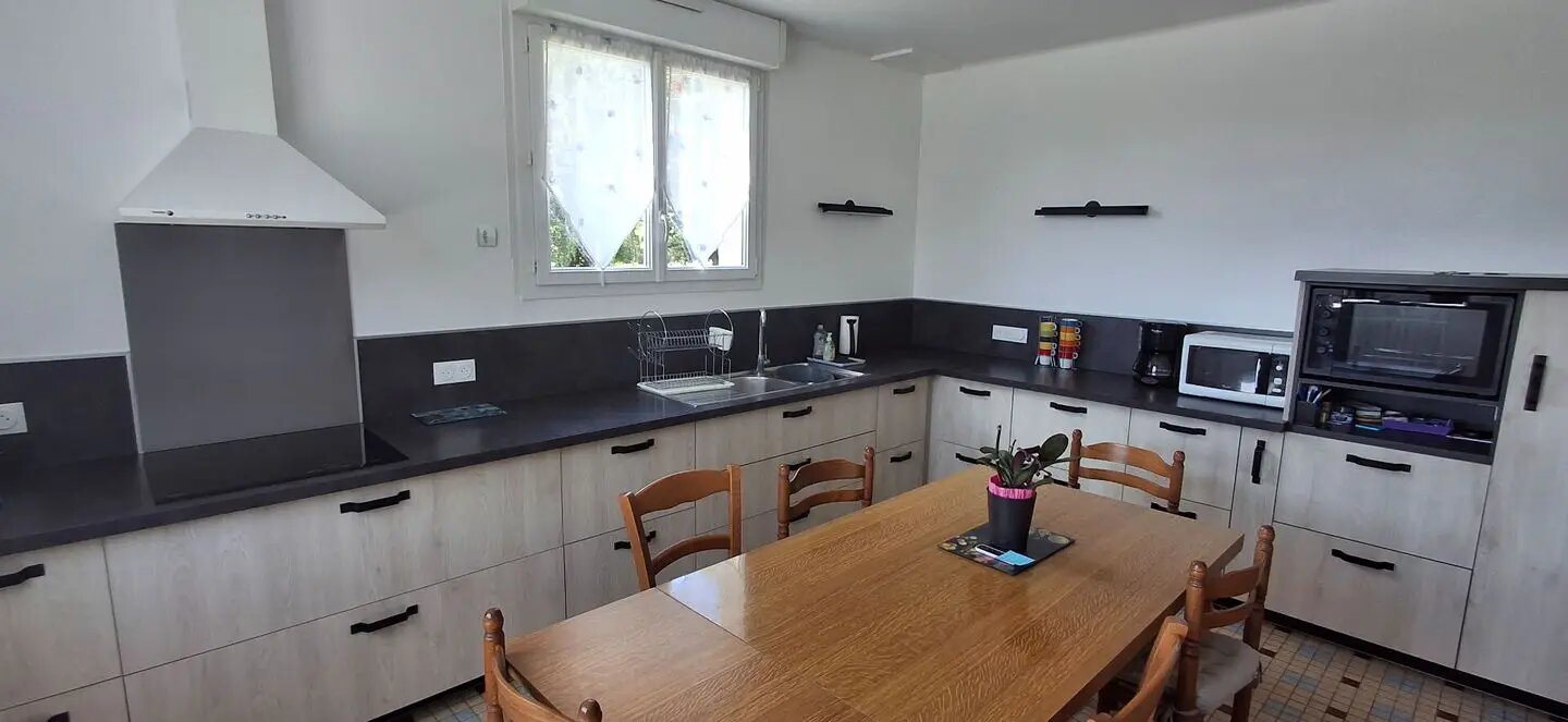 Maison à vendre, 131m², Saint-Jean-Brévelay