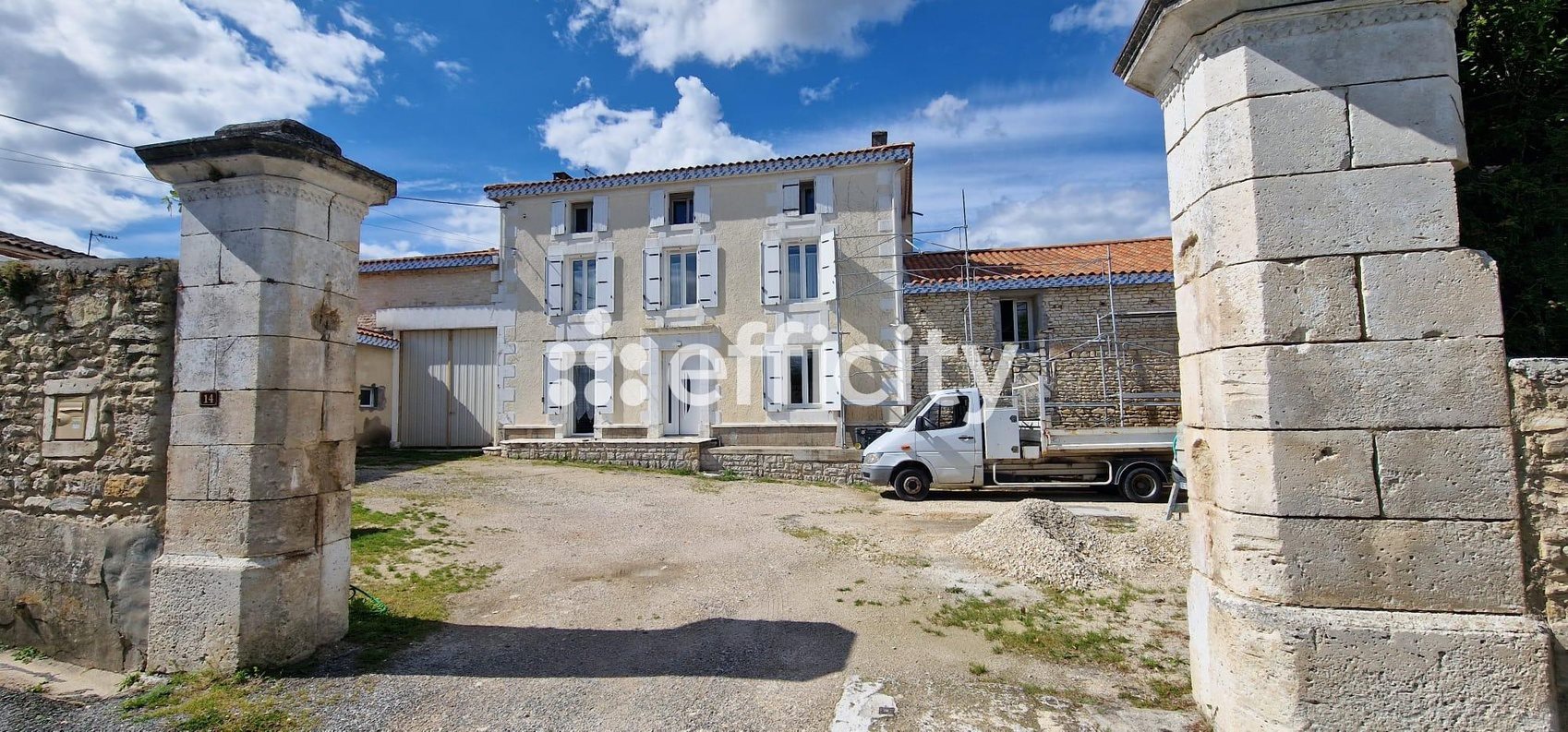 Maison à vendre, 190m², Marsac