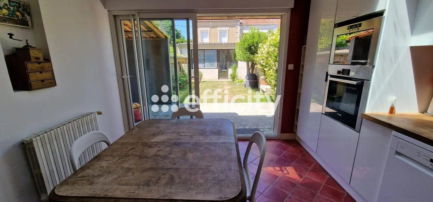 Maison à vendre, 115m², Angoulême