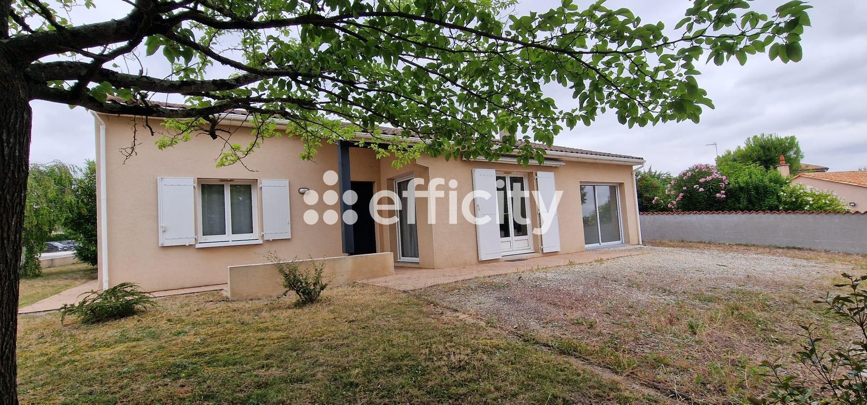 Maison à vendre, 106m², Gond-Pontouvre