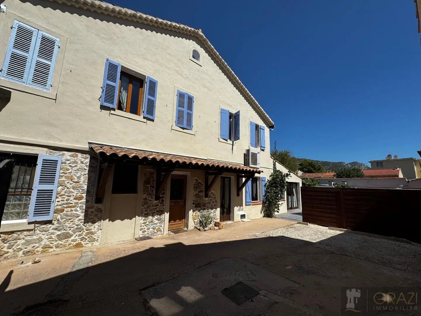 Maison à vendre, 111m², Toulon
