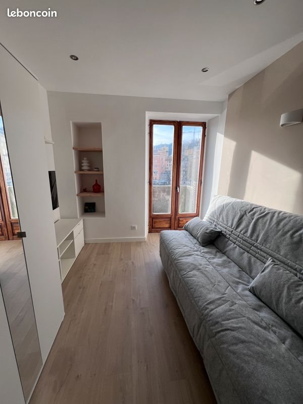Appartement à louer, 18m², Bastia