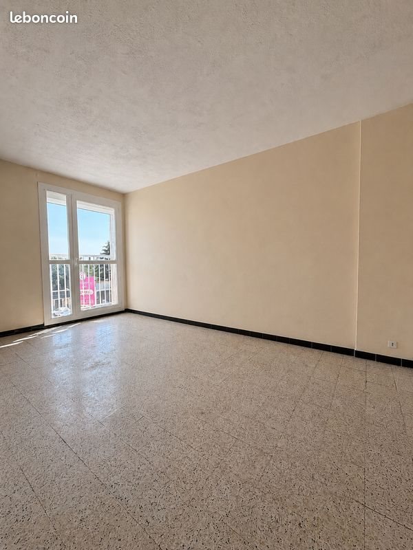 Appartement à vendre, 73m², Nîmes