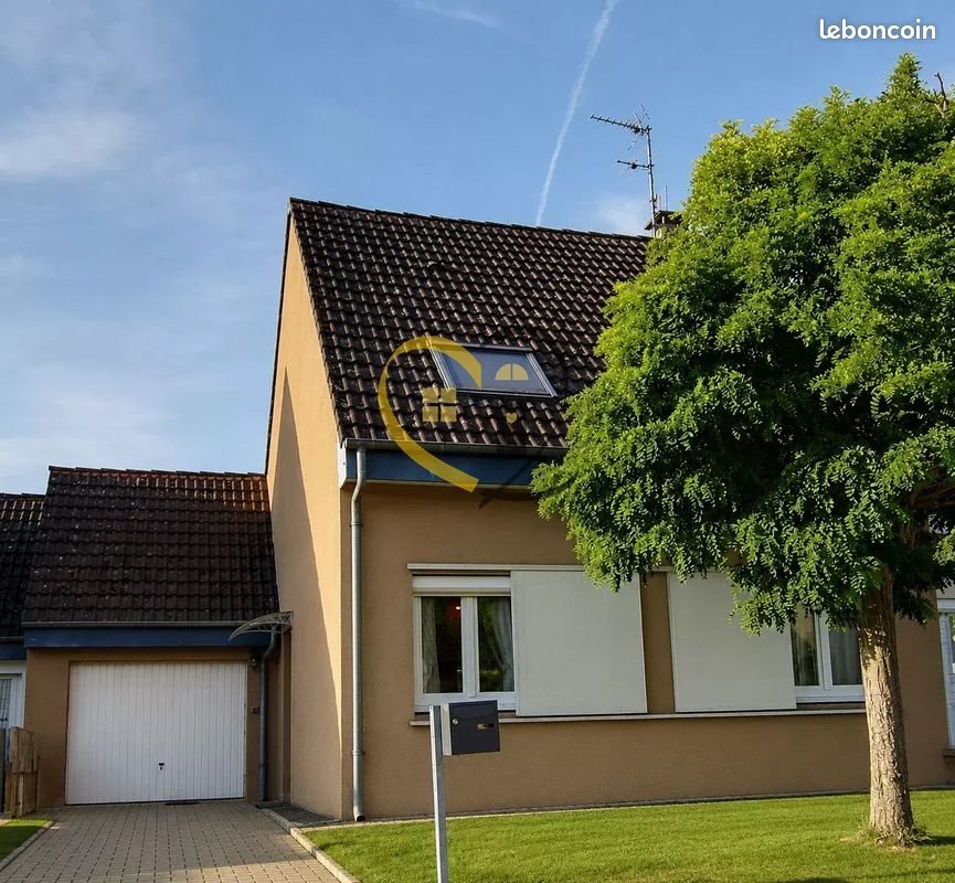 Maison à vendre, 85m², Mehun-sur-Yèvre