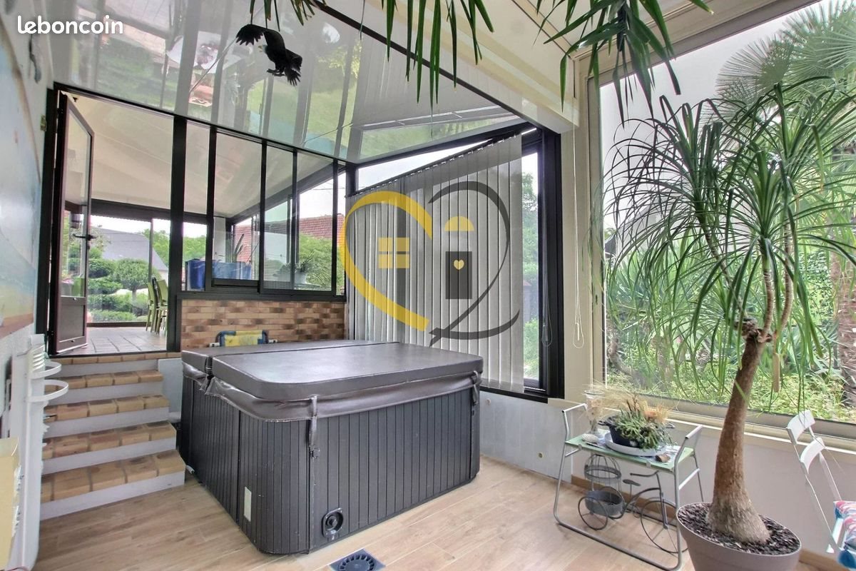 Maison à vendre, 200m², Saint-Georges-sur-Moulon