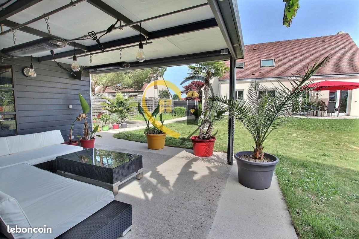 Maison à vendre, 136m², Sandillon
