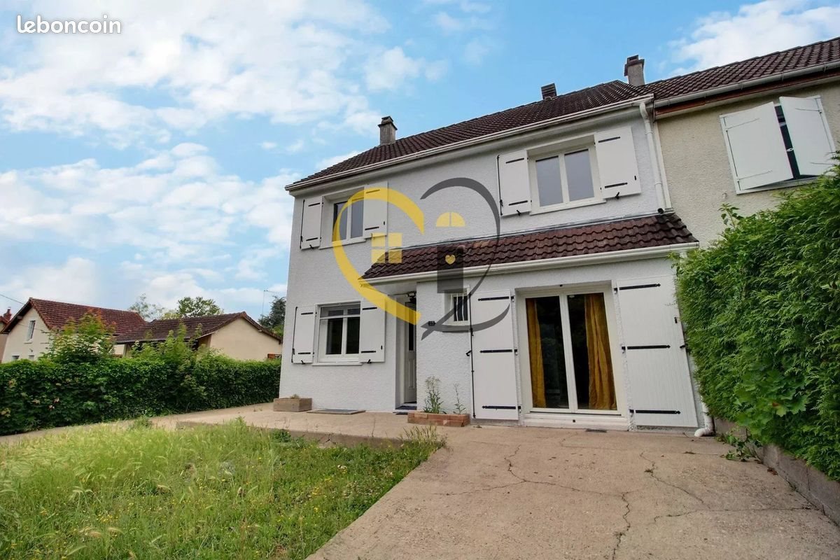 Maison à vendre, 115m², Saint-Germain-du-Puy