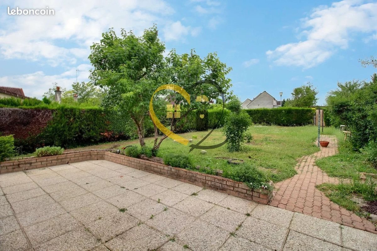 Maison à vendre, 115m², Saint-Germain-du-Puy