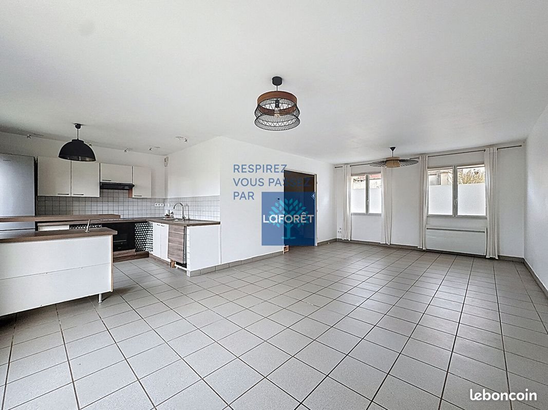Maison à louer, 81m², Saint-Fuscien