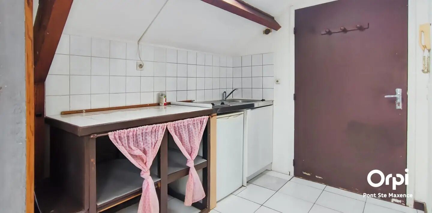 Appartement à louer, 28m², Pont-Sainte-Maxence