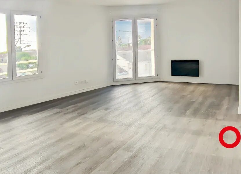 Appartement à louer, 63m², Pont-Sainte-Maxence