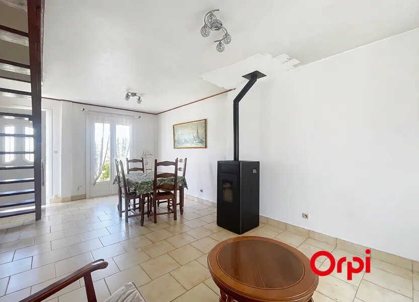 Maison à vendre, 64m², Pont-Sainte-Maxence
