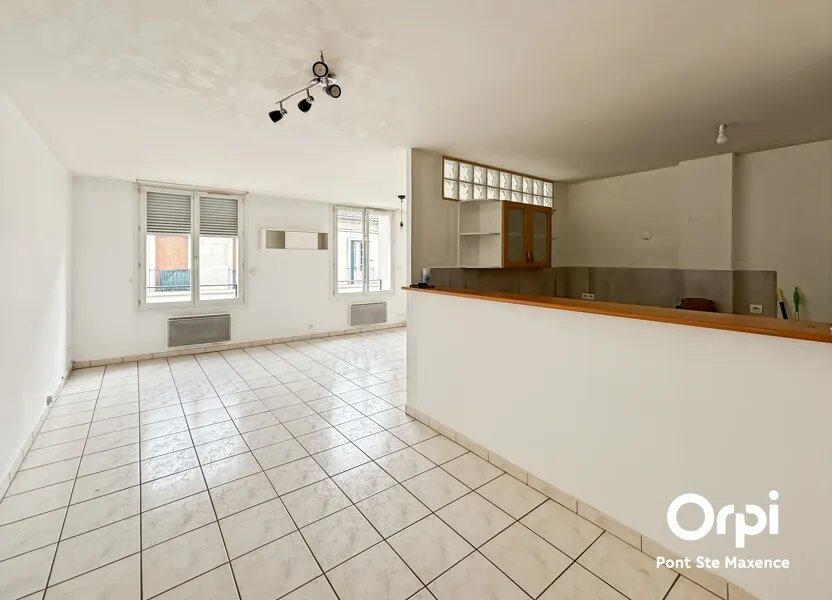 Maison à vendre, 59m², Pont-Sainte-Maxence