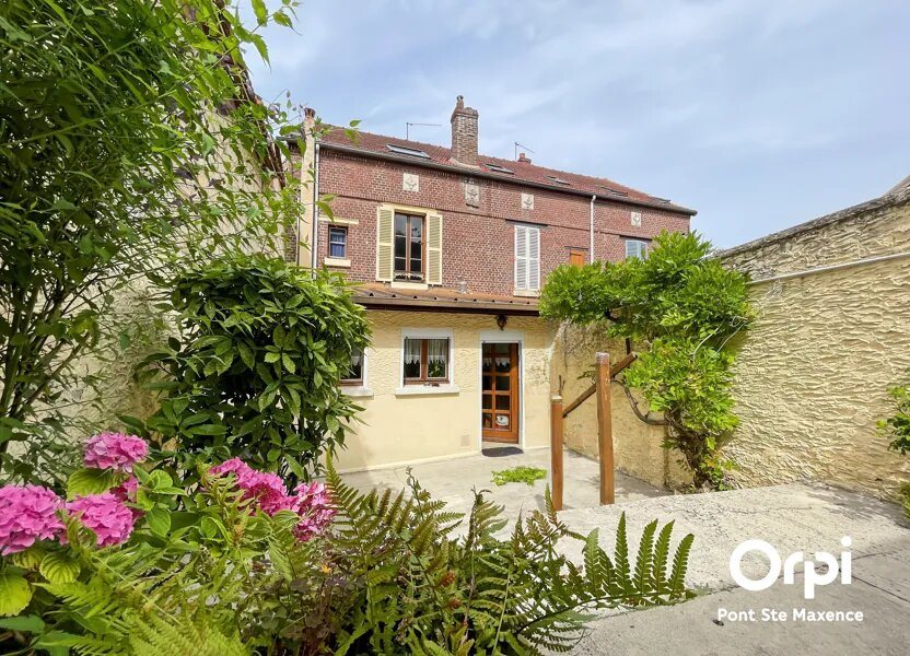 Maison à vendre, 104m², Pont-Sainte-Maxence