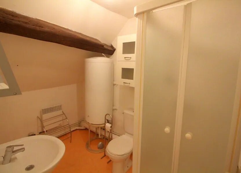 Appartement à louer, 27m², Pont-Sainte-Maxence
