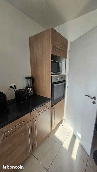 Appartement à louer, 80m², Vénissieux