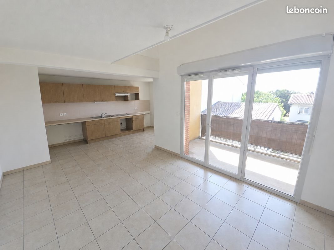 Appartement à louer, 68m², Castelginest