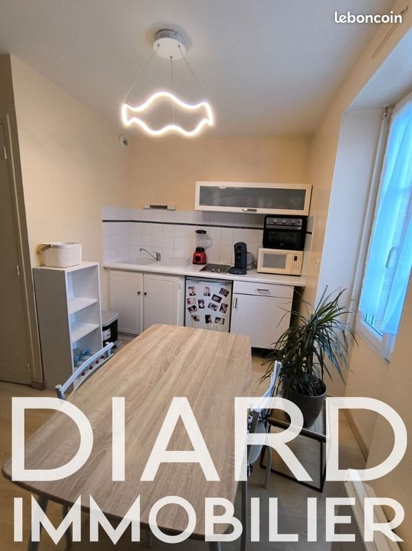 Appartement à louer, 21m², Fougères