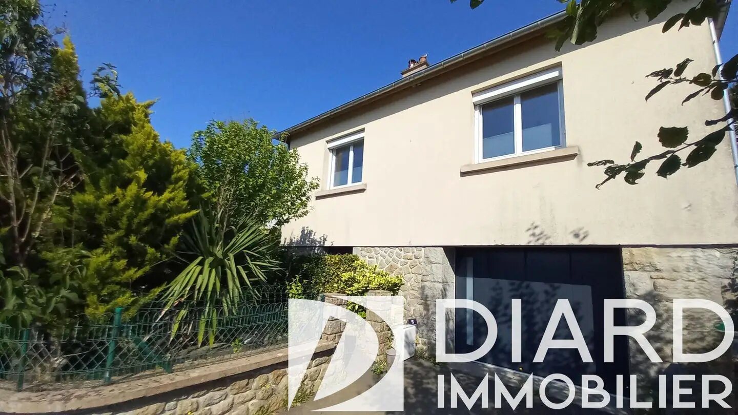 Maison à vendre, 105m², Fougères